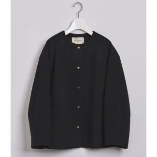 ユナイテッドアローズ(UNITED ARROWS)のUNITED ARROWS  Wノーカラー メタルボタン ショートコート　38(ノーカラージャケット)