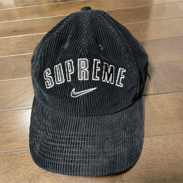 Supreme Nike Arc Corduroy 6-Panel キャップ 1