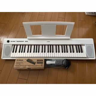 ヤマハ(ヤマハ)のYAMAHA ピアジェーロ NP-12 61鍵盤 フットペダル付き(電子ピアノ)