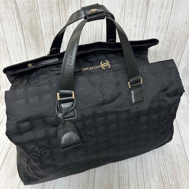 SALE/10%OFF CHANEL - シャネル 旅行バッグ ニュートラベルライン