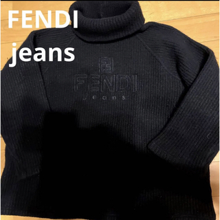 フェンディ(FENDI)のお値下げしました！正規品FENDI ロゴ入りニット(ニット/セーター)