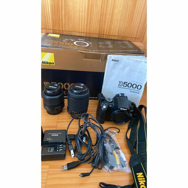 2023低価 Nikon D5000 ダブルズームキット デジタル一眼レフカメラ