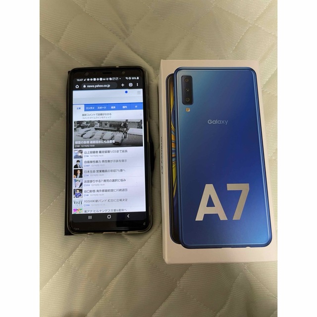 美品]Galaxy A7 64GB ブラック SIMフリー