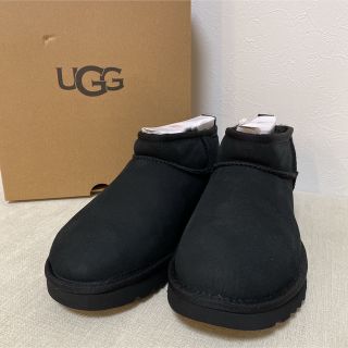 アグ(UGG)のUGG クラシックウルトラミニ 新品未使用　サイズ7  ブラック(ブーツ)