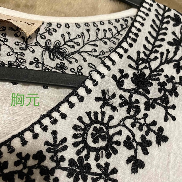 MALAIKA(マライカ)のマライカ＊刺繍チュニック レディースのトップス(チュニック)の商品写真