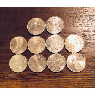 記念硬貨 500円10枚 額面5000円の通販 by みみ's shop|ラクマ 記念硬貨 500円10枚 額面5000円