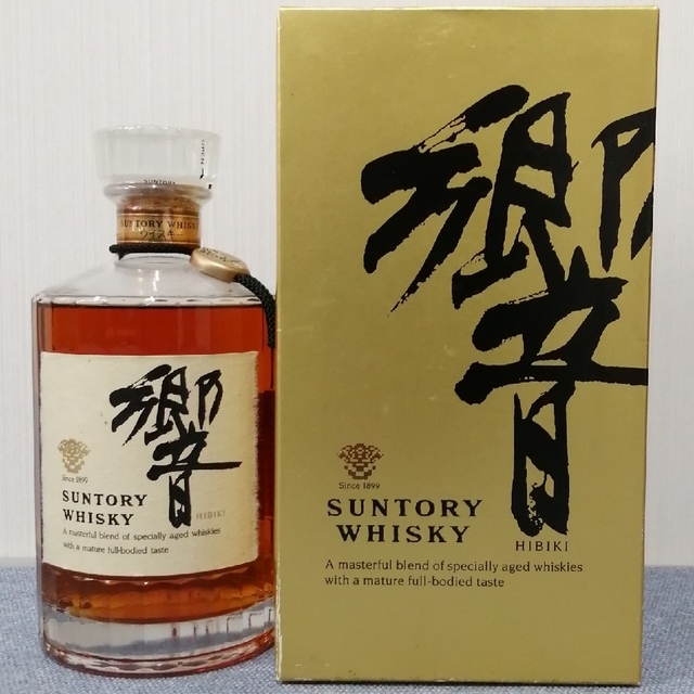 響 ( 旧17年 )24面カットキャップ　700ml43%　未開栓箱無②