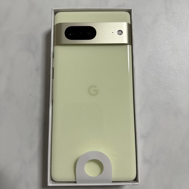 【新品未使用】Google Pixel 7 128 GB Lemongrass スマホ/家電/カメラのスマートフォン/携帯電話(スマートフォン本体)の商品写真