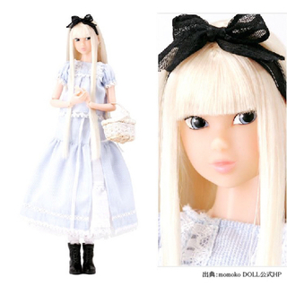 momok doll アウトフィット　❶水色