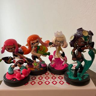 ニンテンドウ(任天堂)のスプラトゥーン　amiibo ガール　ネオンピンク　オレンジ　ヒメ　イイダ(ゲームキャラクター)