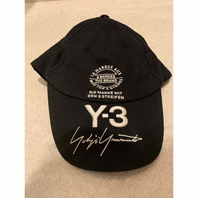 Y-3(ワイスリー)のY-3×adidasコラボCY3538 STREET CAP キャップ メンズの帽子(キャップ)の商品写真