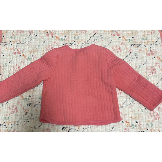 PETIT BATEAU(プチバトー)のプチバトー　チュビックキルティングカーディガン キッズ/ベビー/マタニティのベビー服(~85cm)(カーディガン/ボレロ)の商品写真