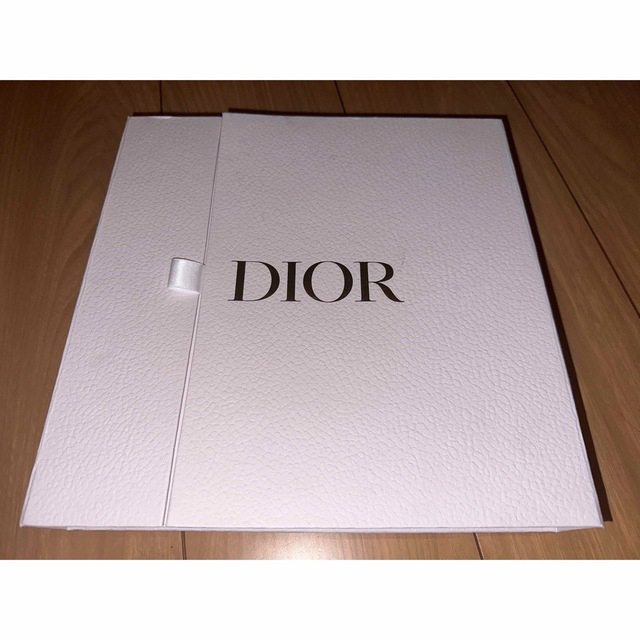 Dior フォンホルダー  ☆限定色☆