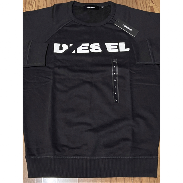 DIESEL(ディーゼル)のDIESEL  新品未使用　Lサイズ　スウェット　長袖　裏起毛　黒　ディーゼル メンズのトップス(スウェット)の商品写真