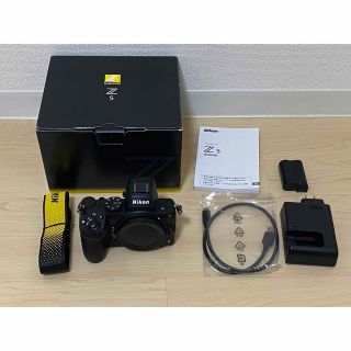 ニコン(Nikon)のNikon カメラ Z 5 中古美品(ミラーレス一眼)