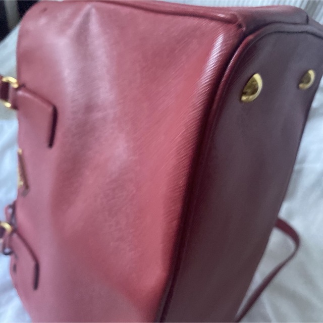 PRADA サフィアーノ 2