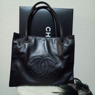 シャネル(CHANEL)の☆CHANEL☆ ハンドバッグ ✴美品✴(ハンドバッグ)