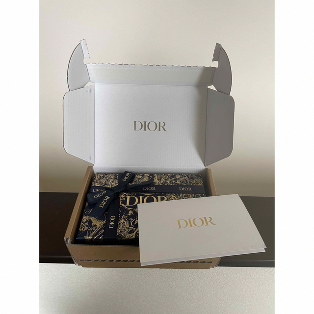 Christian Dior(クリスチャンディオール)のディオールホリデーオファー（数量限定品） コスメ/美容のキット/セット(コフレ/メイクアップセット)の商品写真