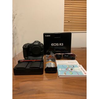 【2年保証】EOS R3 未使用新品　おまけ付