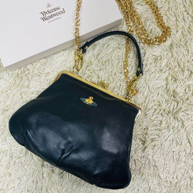 Vivienne Westwood(ヴィヴィアンウエストウッド)の【極美品】ヴィヴィアンウエストウッド　がま口　ミニショルダーバッグ　オーブ レディースのバッグ(ショルダーバッグ)の商品写真