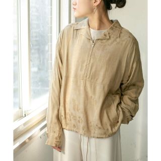 ケービーエフ(KBF)の【BEIGE】ZIP付オープンカラープルオーバー∴(シャツ/ブラウス(長袖/七分))