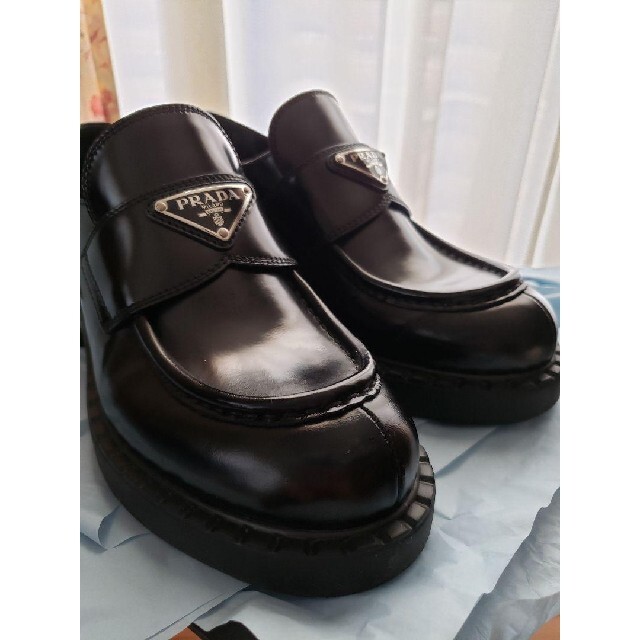 PRADA チョコレートブラッシュドレザーローファー 38 PRADA チョコレートブラッシュドレザーローファー 38