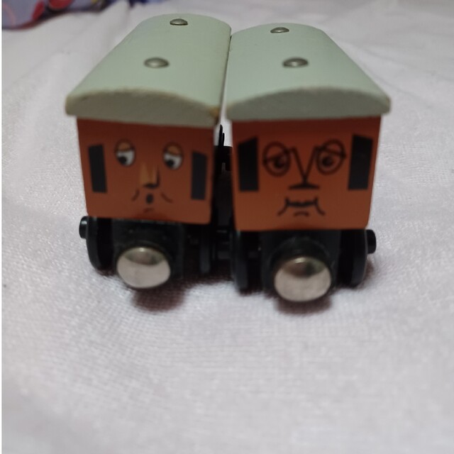 木製　トーマス　アニー　クララベル キッズ/ベビー/マタニティのおもちゃ(電車のおもちゃ/車)の商品写真