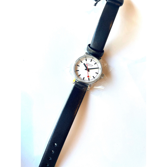 MONDAINE【腕時計】【新品】【ケース付き】 MONDAINE【腕時計】【新品】【ケース付き】