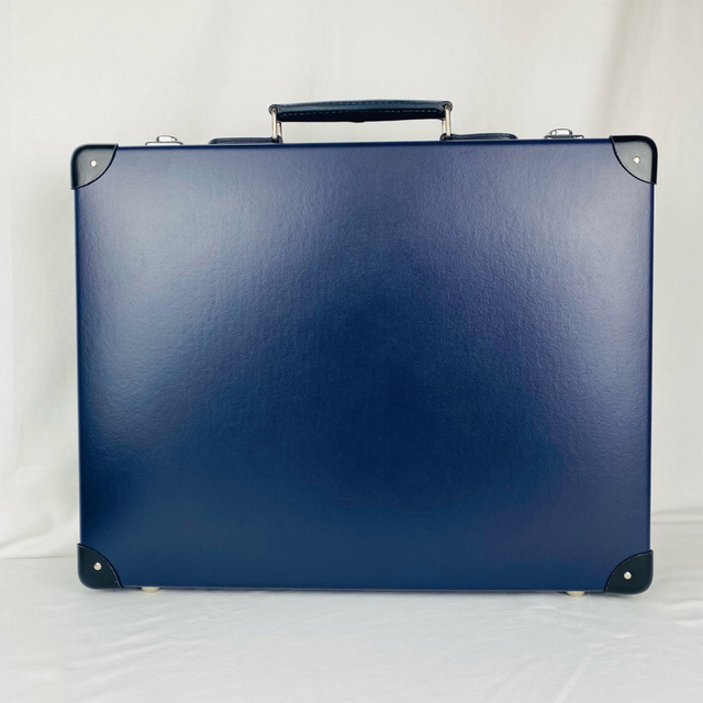 色々な 【美品】GLOBE - GLOBE-TROTTER TROTTER 18インチ / スリム