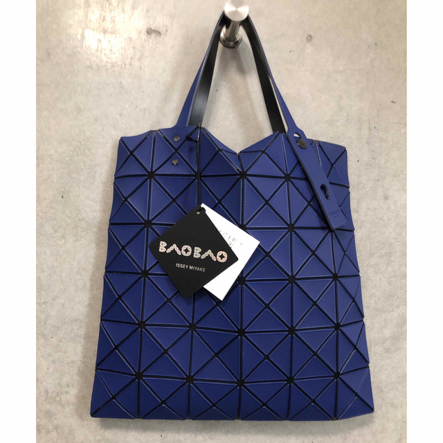 ISSEY MIYAKE(イッセイミヤケ)のイッセイミヤケ　BAOBAO トートバッグ レディースのバッグ(トートバッグ)の商品写真