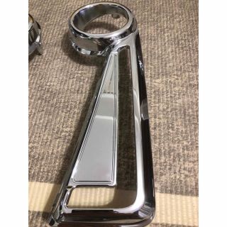 純正ダイハツムーヴ カスタムムーヴフォグランプガーニッシュ全