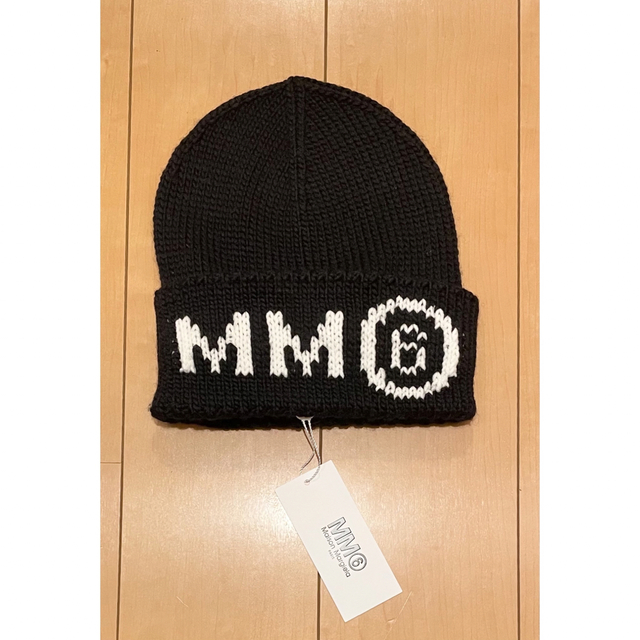 新品MM6マルジェラ ニット帽 オフ noxcapital.de