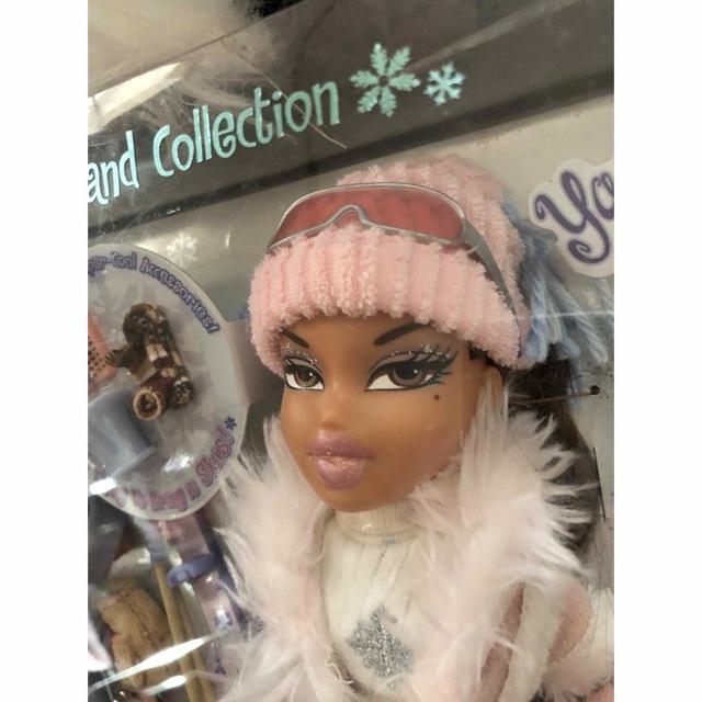 ラブリーBRATZ♡ Winter time Wonderland♡ キッズ/ベビー/マタニティのおもちゃ(ぬいぐるみ/人形)の商品写真