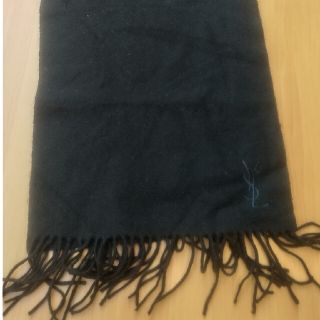 Yves Saint Laurent(マフラー/ショール)のフリマアイテム一覧 Yves Saint Laurent(マフラー/ショール)のフリマアイテム一覧