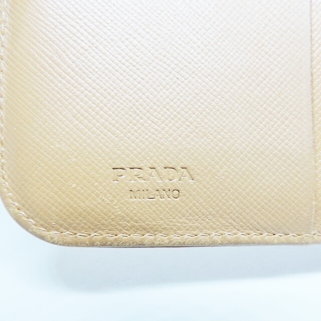 PRADA(プラダ)のPRADA(プラダ) 2つ折り財布 - M605A レザー レディースのファッション小物(財布)の商品写真