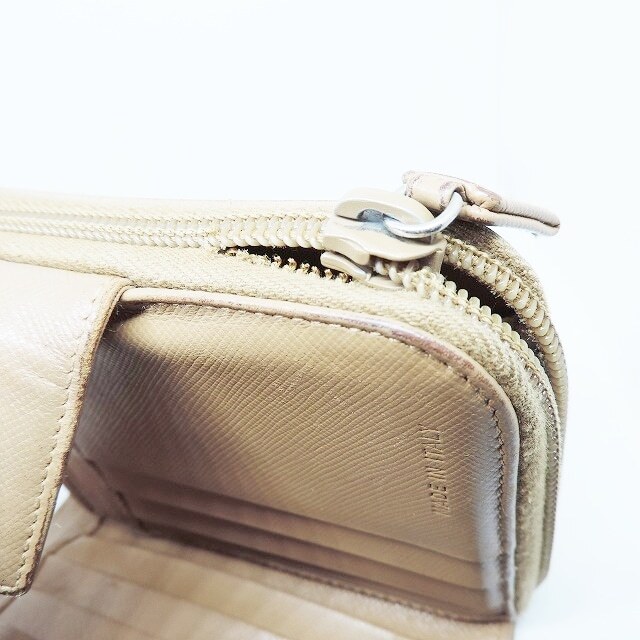 PRADA(プラダ)のPRADA(プラダ) 2つ折り財布 - M605A レザー レディースのファッション小物(財布)の商品写真