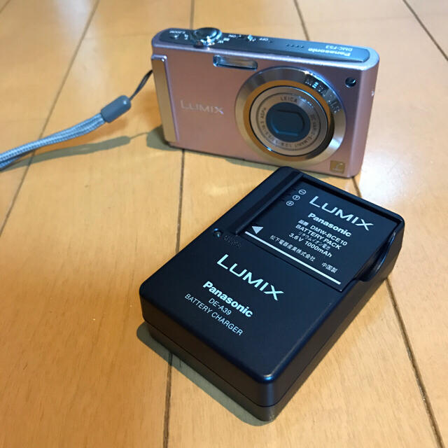 Panasonic(パナソニック)のLUMIX デジカメ【DMC-FS3】 スマホ/家電/カメラのカメラ(コンパクトデジタルカメラ)の商品写真