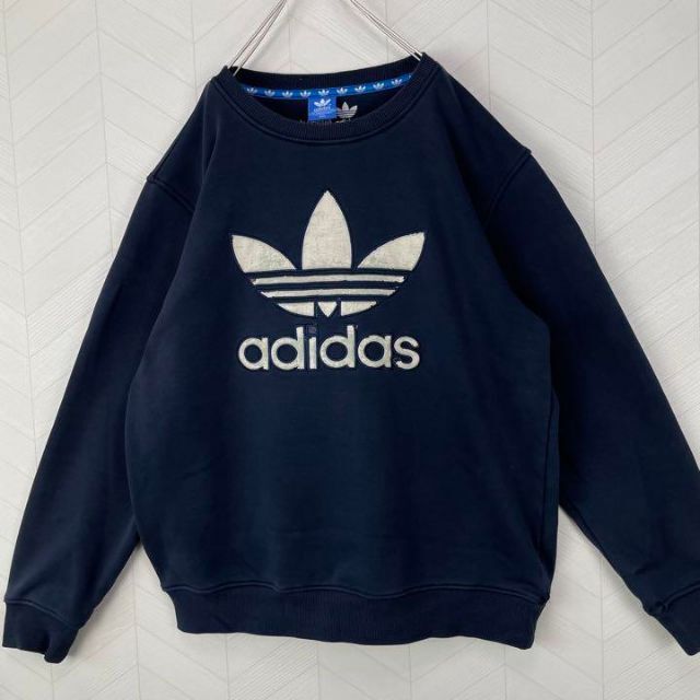 adidas(アディダス)のアディダス デカロゴ トレーナー クルーネック 刺繍 スウェット 紺 USA古着 レディースのトップス(トレーナー/スウェット)の商品写真