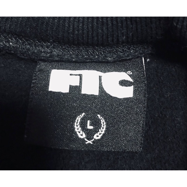 FTC(エフティーシー)のFTC チャッキープリントパーカー メンズのトップス(パーカー)の商品写真