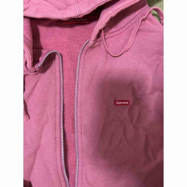 Supreme(シュプリーム)のsupremeSmall Box Zip Up Hooded Sweatshir メンズのトップス(パーカー)の商品写真