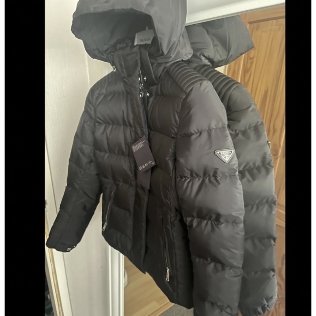 PRADA - 新年限定セール!【PRADA】大人気モデル 29X544 ダウン PRADA - 新年限定セール!【PRADA】大人気モデル 29X544 ダウン