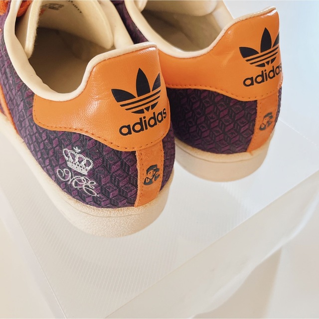 adidas(アディダス)のADIDAS SUPER STAR 35th MUSIC SEEIES 26cm メンズの靴/シューズ(スニーカー)の商品写真