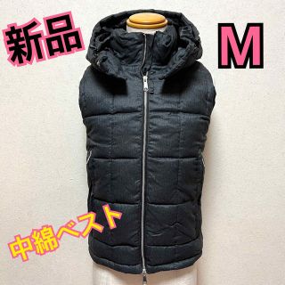 新品タグ付き☆ダウンベスト　チャコールグレー Mサイズ(ダウンベスト)