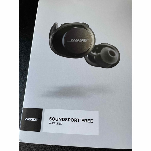 BOSE(ボーズ)のBOSE Sound Sport Free 箱付き　イヤホンは2セット スマホ/家電/カメラのオーディオ機器(ヘッドフォン/イヤフォン)の商品写真