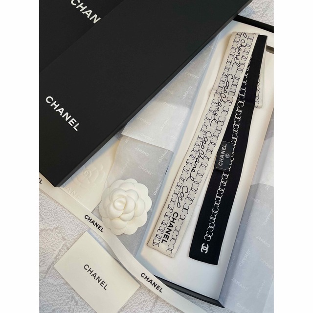 CHANEL ツイリー ヘアバンド 使い勝手の良い www.lasempanadas.com.ar