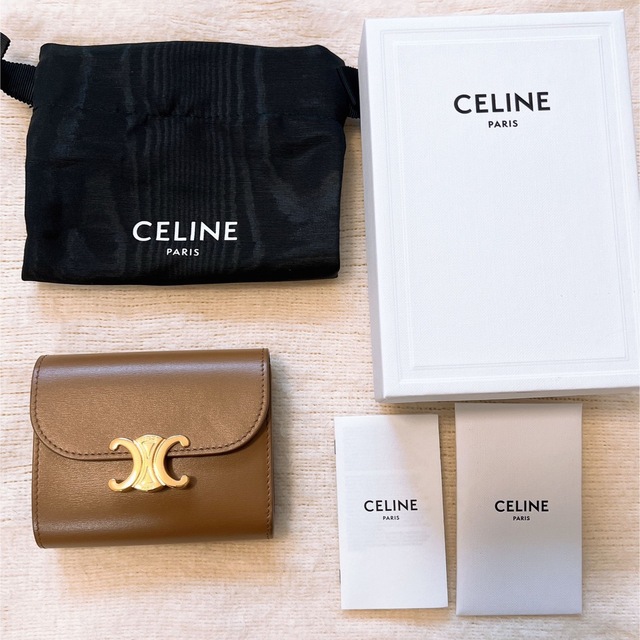 【新品未使用】CELINE セリーヌ 財布 トリオンフ 完売品