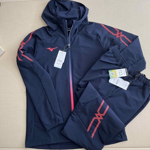 MIZUNO(ミズノ)のMIZUNO ウィンドブレーカー上下　ネイビー メンズのジャケット/アウター(その他)の商品写真