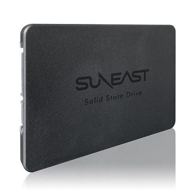 【SUNEAST】2.5インチ 内蔵SSD 2TB 新品！ スマホ/家電/カメラのPC/タブレット(PCパーツ)の商品写真