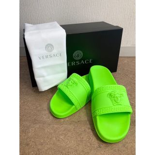 ヴェルサーチ サンダル(メンズ)の通販 37点 | VERSACEのメンズを買う