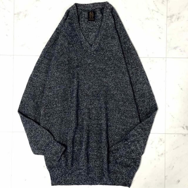 BATONER - 美品♪バトナー Vネック カシミヤ混 セーター グレー BATONER - 美品♪バトナー Vネック カシミヤ混 セーター グレー